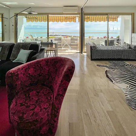 Apartment 2 Bedroom Amazing In Loubet